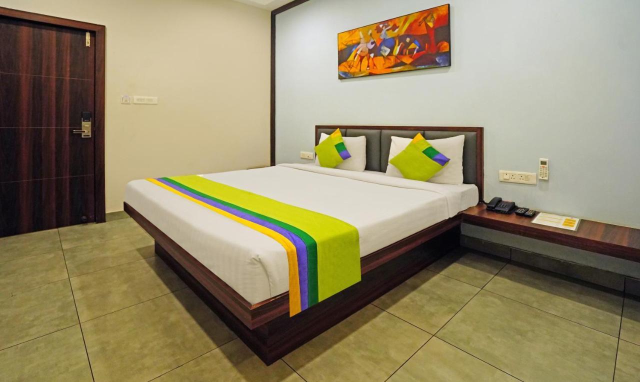 Treebo Lazystay Grand Patia Bhubaneswar Extérieur photo