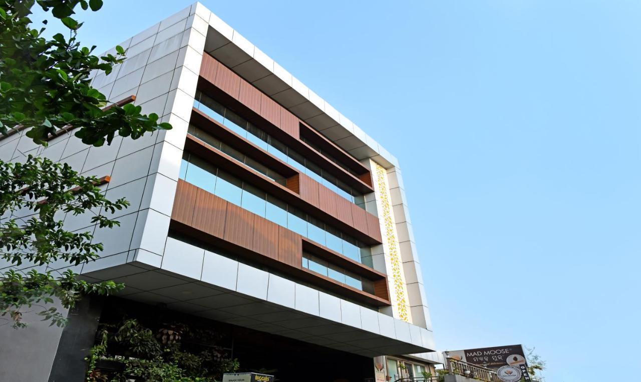 Treebo Lazystay Grand Patia Bhubaneswar Extérieur photo
